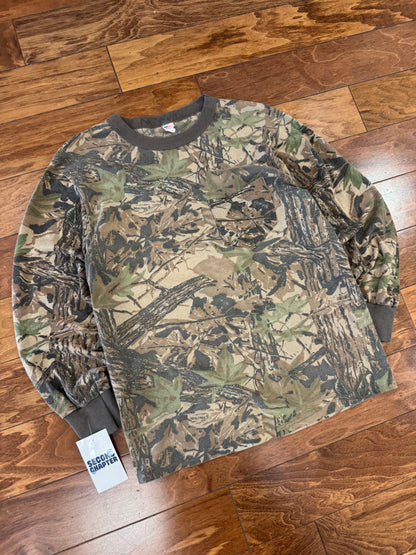 90s America Realtree Camo Long-Sleeve Shirt (S)