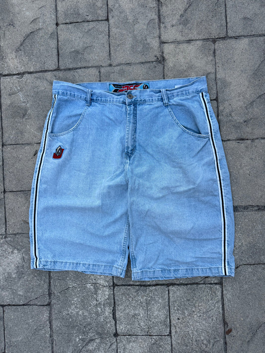 00s JNCO Jeans Skunk Embroidered Faded Oversized Shorts (42)