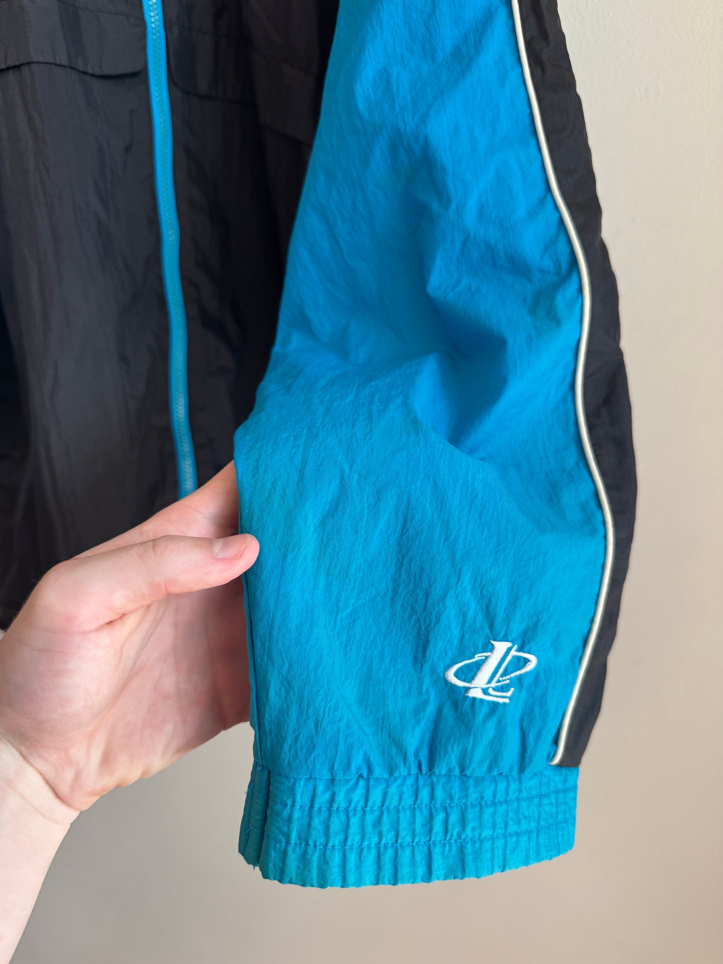 90s Carolina Panthers Logo Athletic Spell Out Windbreaker (M)