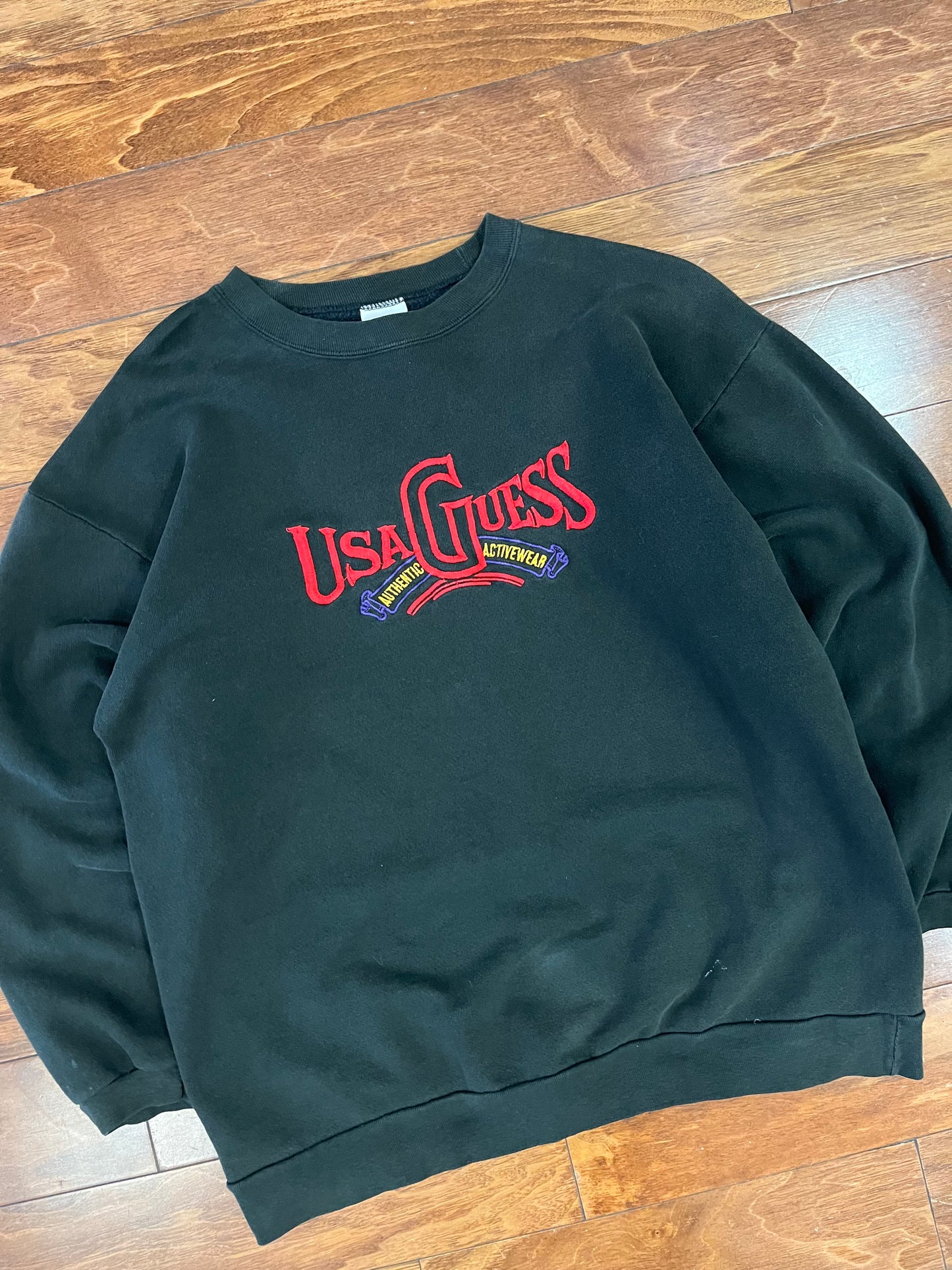90s USA Guess Black Embroidered Crewneck (L)