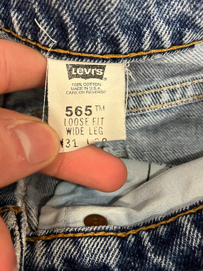 1996 Levi's 565 Distressed Jeans (31 x 30)