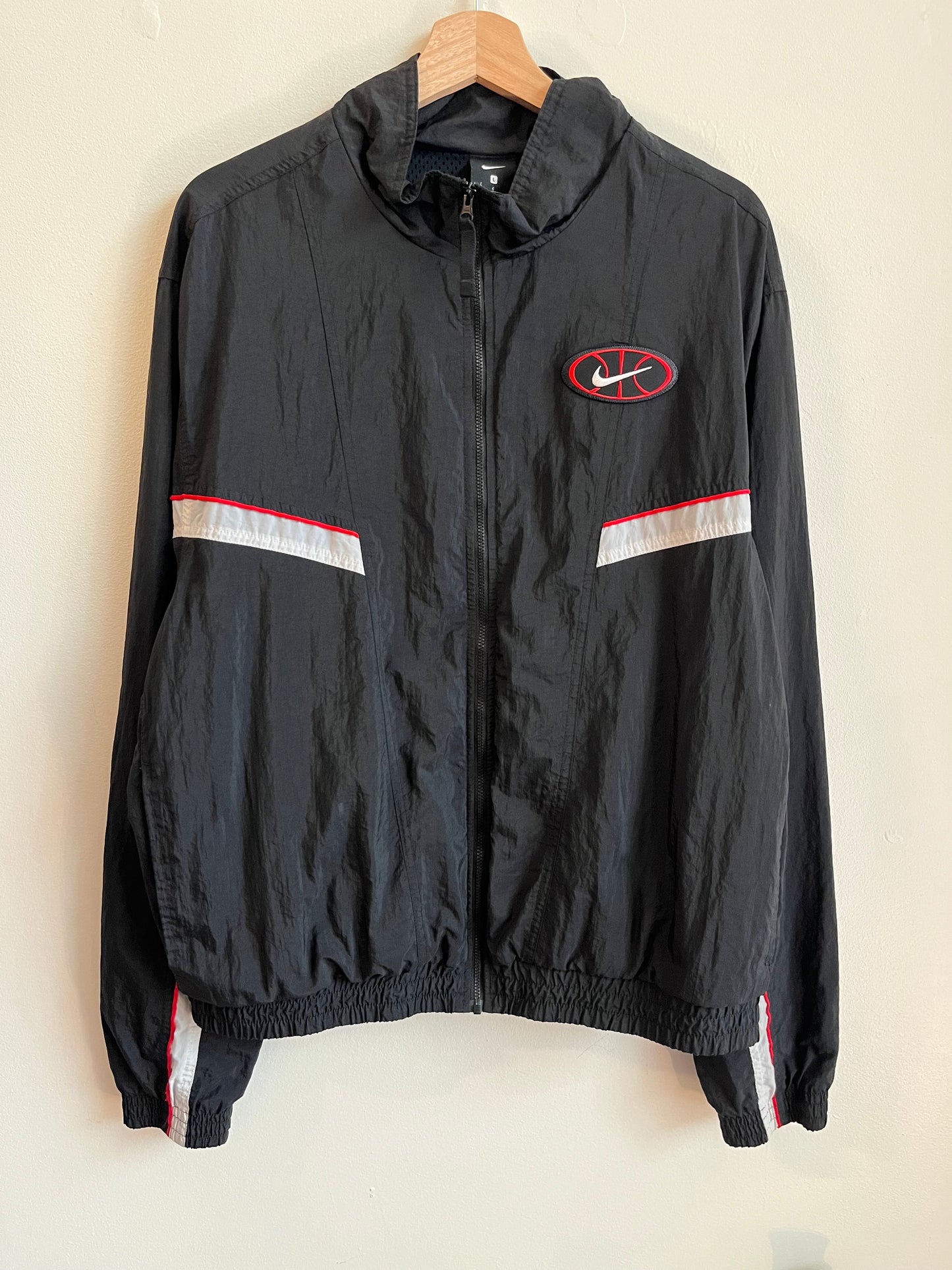 2010s Nike Spell Out Essential Black Windbreaker (L)