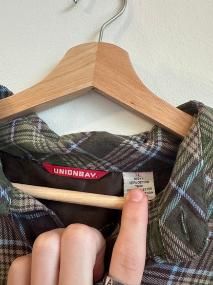 00s Union Bay Essential Earth Toned Green Flannel (XL)