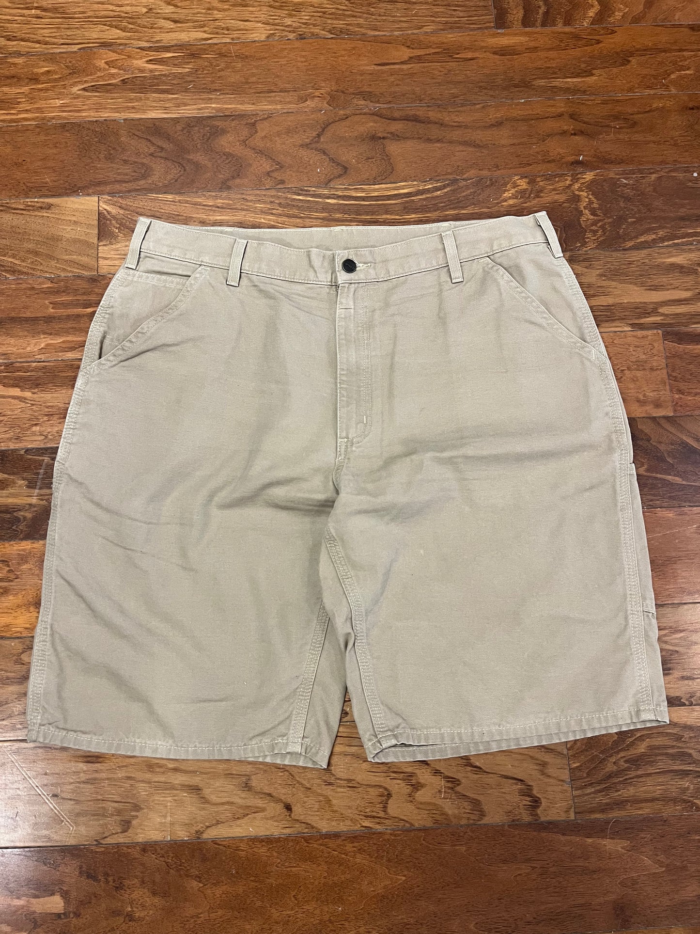 2015 Carhartt Khaki Work Shorts (38)