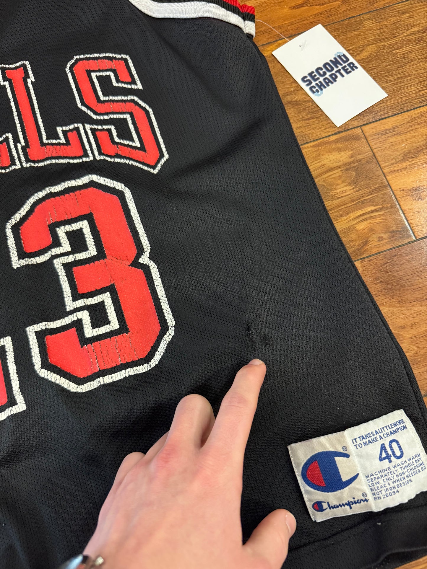 90s Chicago Bulls Michael Jordan #23 Champion NBA Jersey (S)
