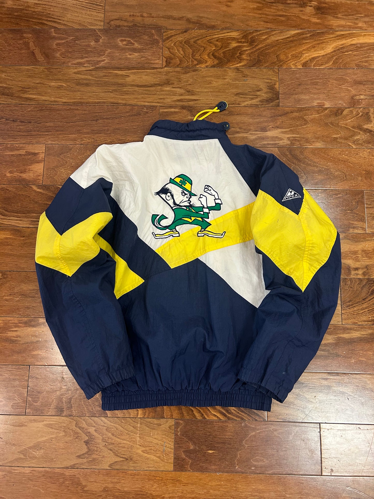 90s Notre Dame Apex Embroidered Windbreaker (Youth L)