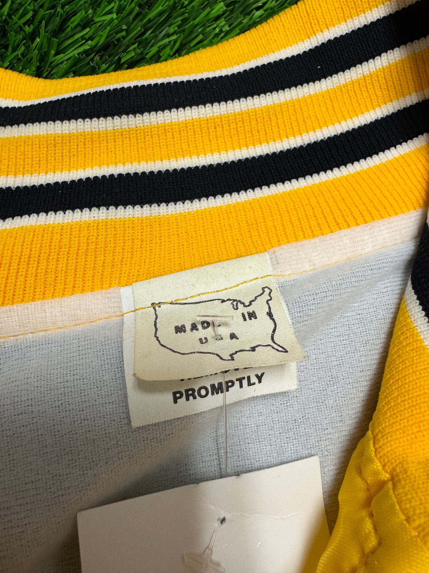 90s Appalachian State ASU Two Tone App State Windbreaker (L)