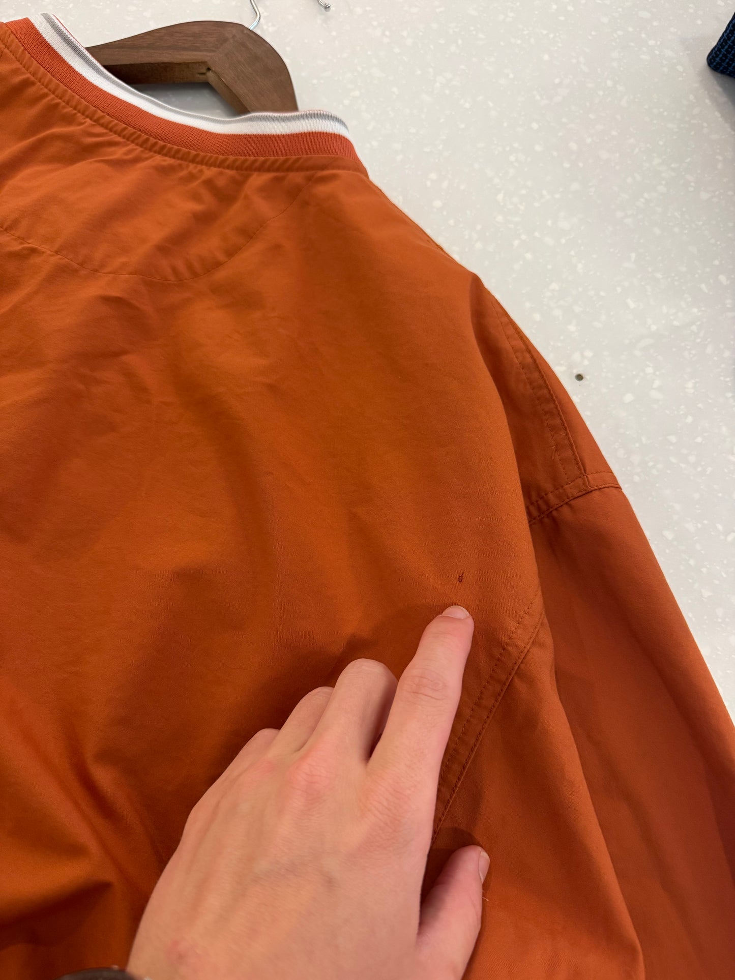 00s Texas Longhorns Nike Center Swoosh Windbreaker (M)