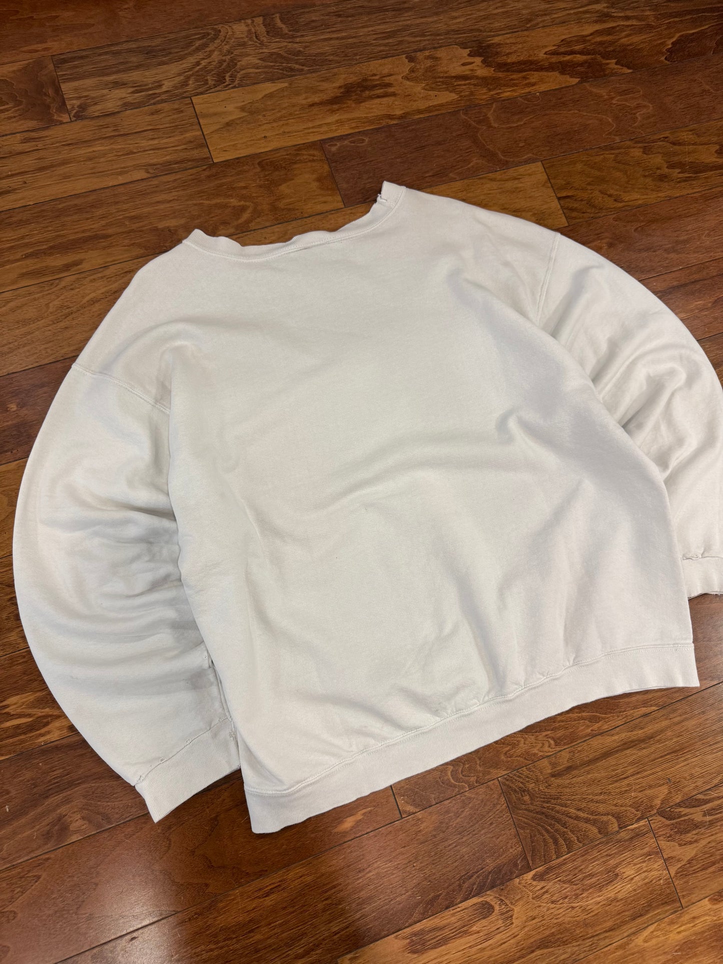 90s Nike Essential Swoosh White Vintage Crewneck (L)