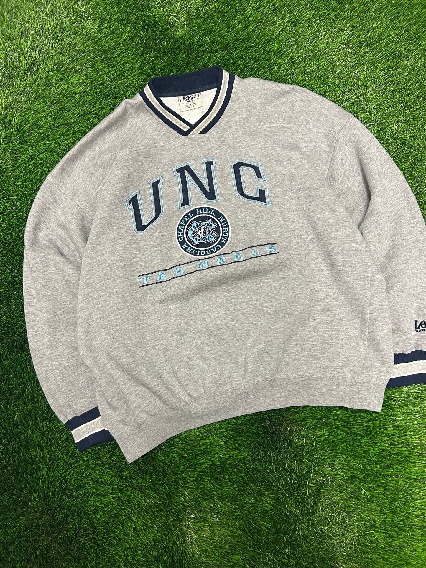 90s University Of North Carolina (UNC) Spell Out Vintage Lee Embroidered Crewneck (XL)