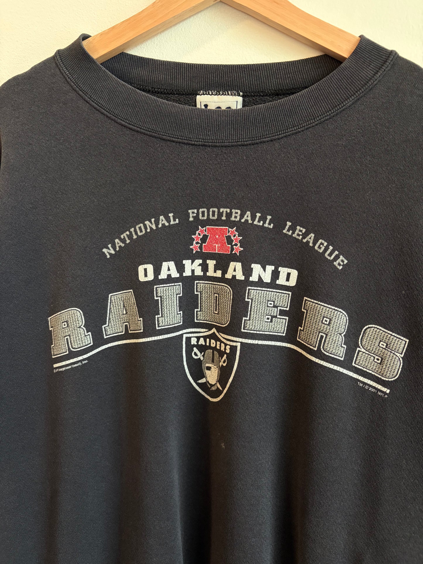 2001 Oakland Raiders Faded Lee Crewneck (XXL)