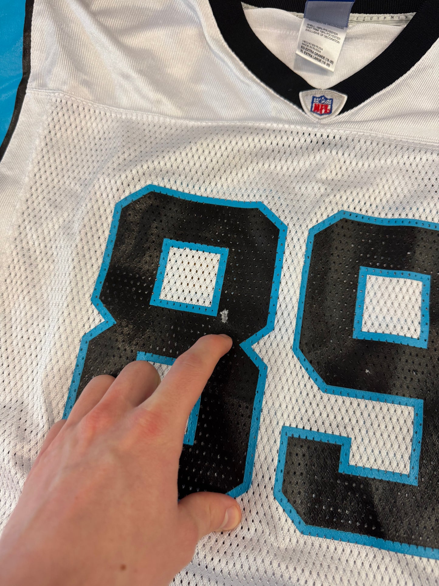 00s Carolina Panthers Steve Smith Away Football Jersey (Youth XL)