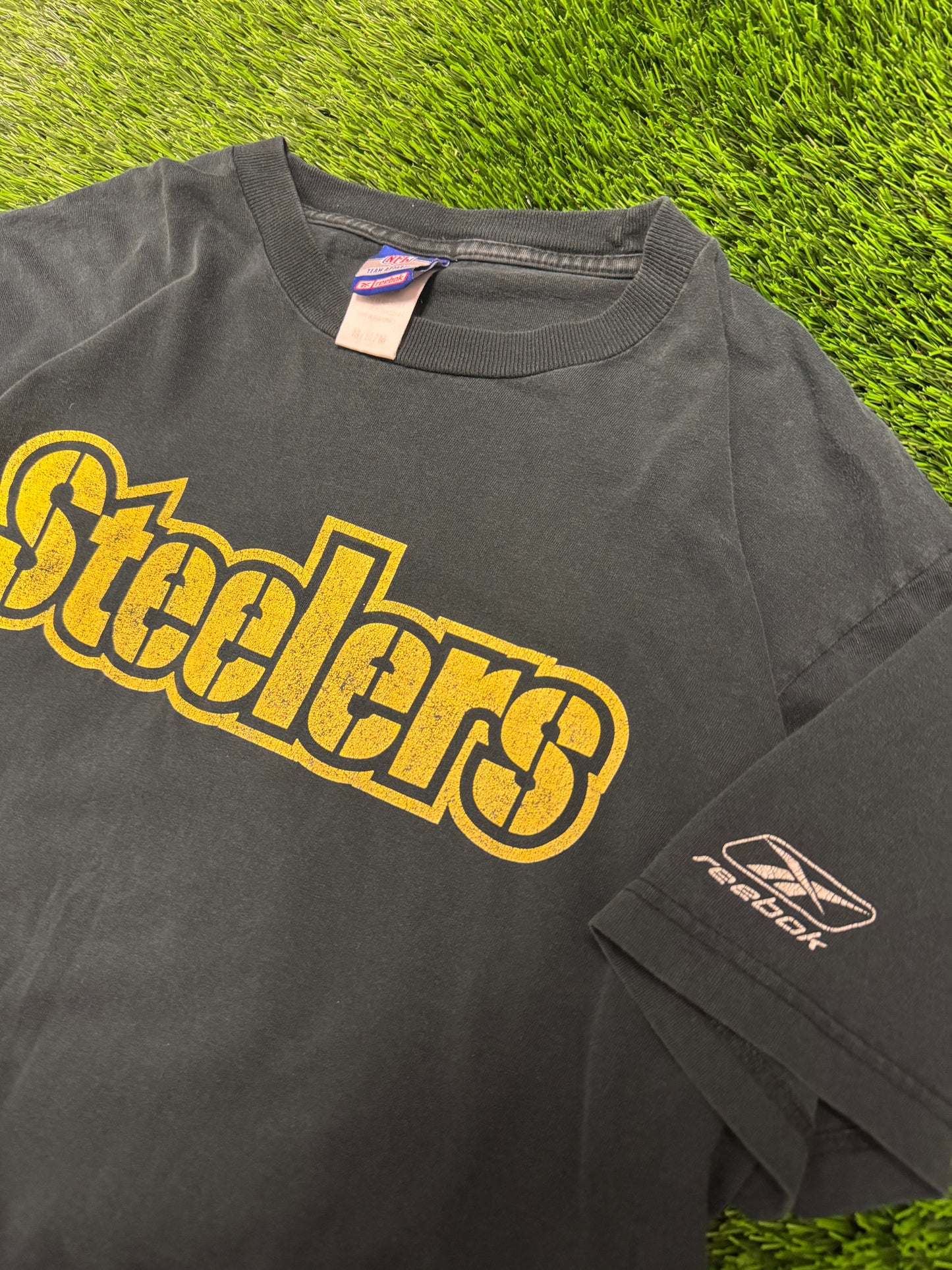 00s Pittsburgh Steelers Reebok Spell Out Tee (M)