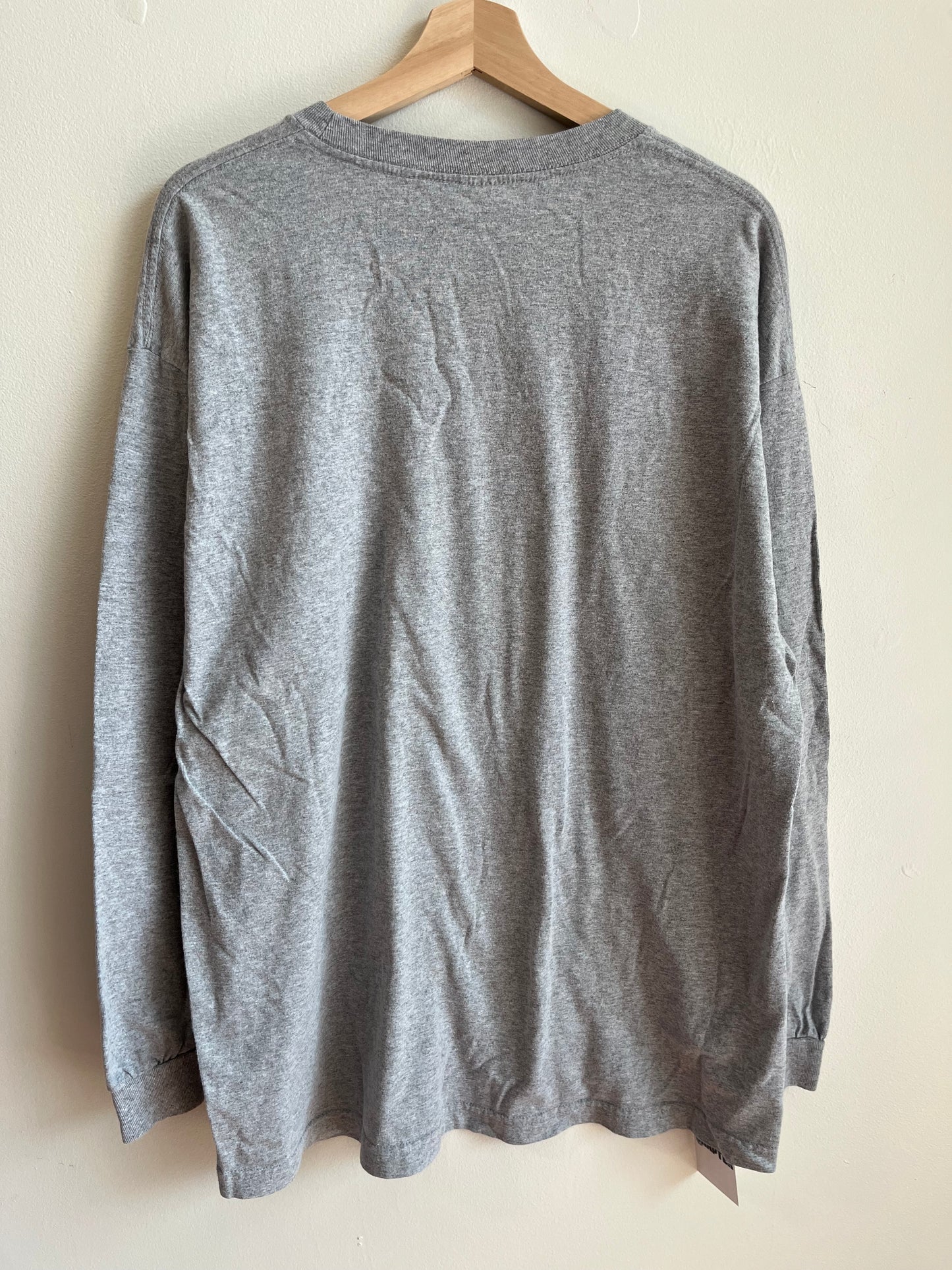 2010s Property of Carolina Panthers XXL Spell Out Grey Long Sleeve (XL)