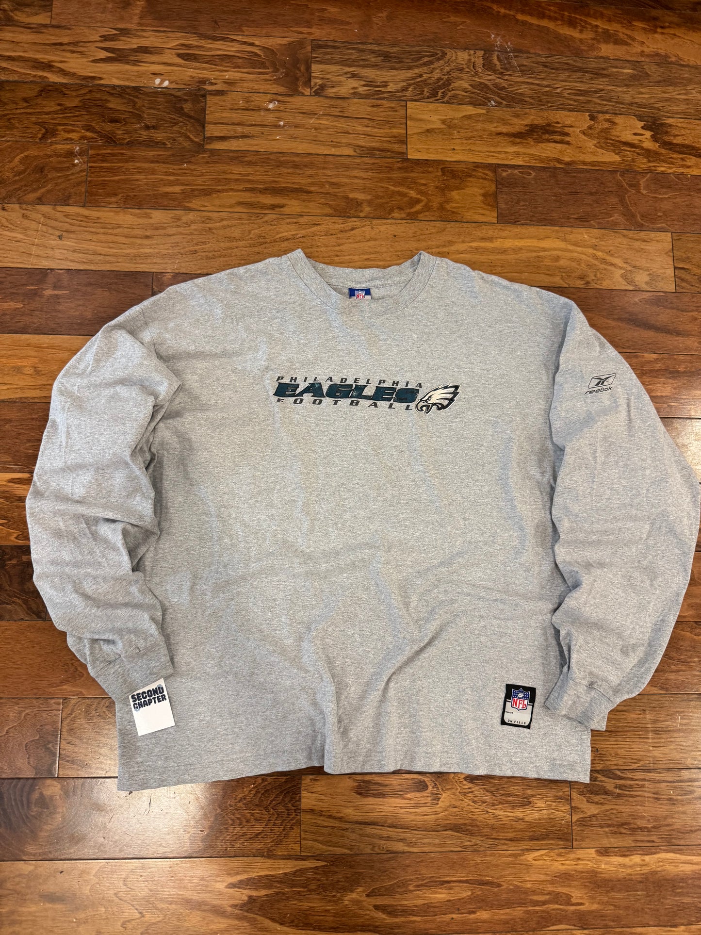 00s Eagles Reebok Long Sleeve Tee (XXL)
