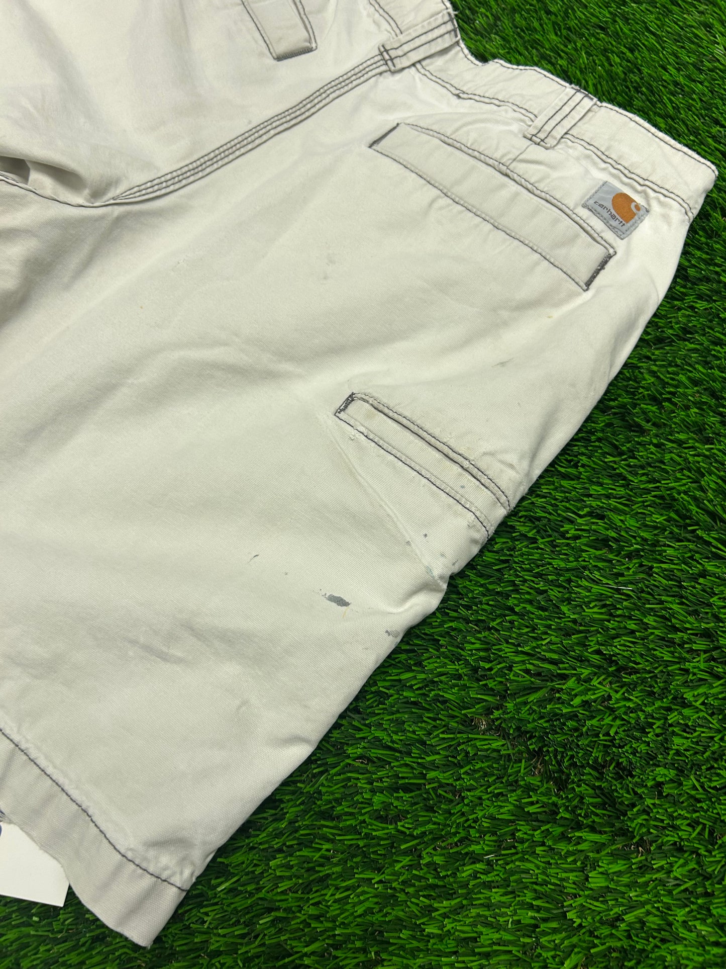 00s Carhartt White Paint Workwear Shorts (34)