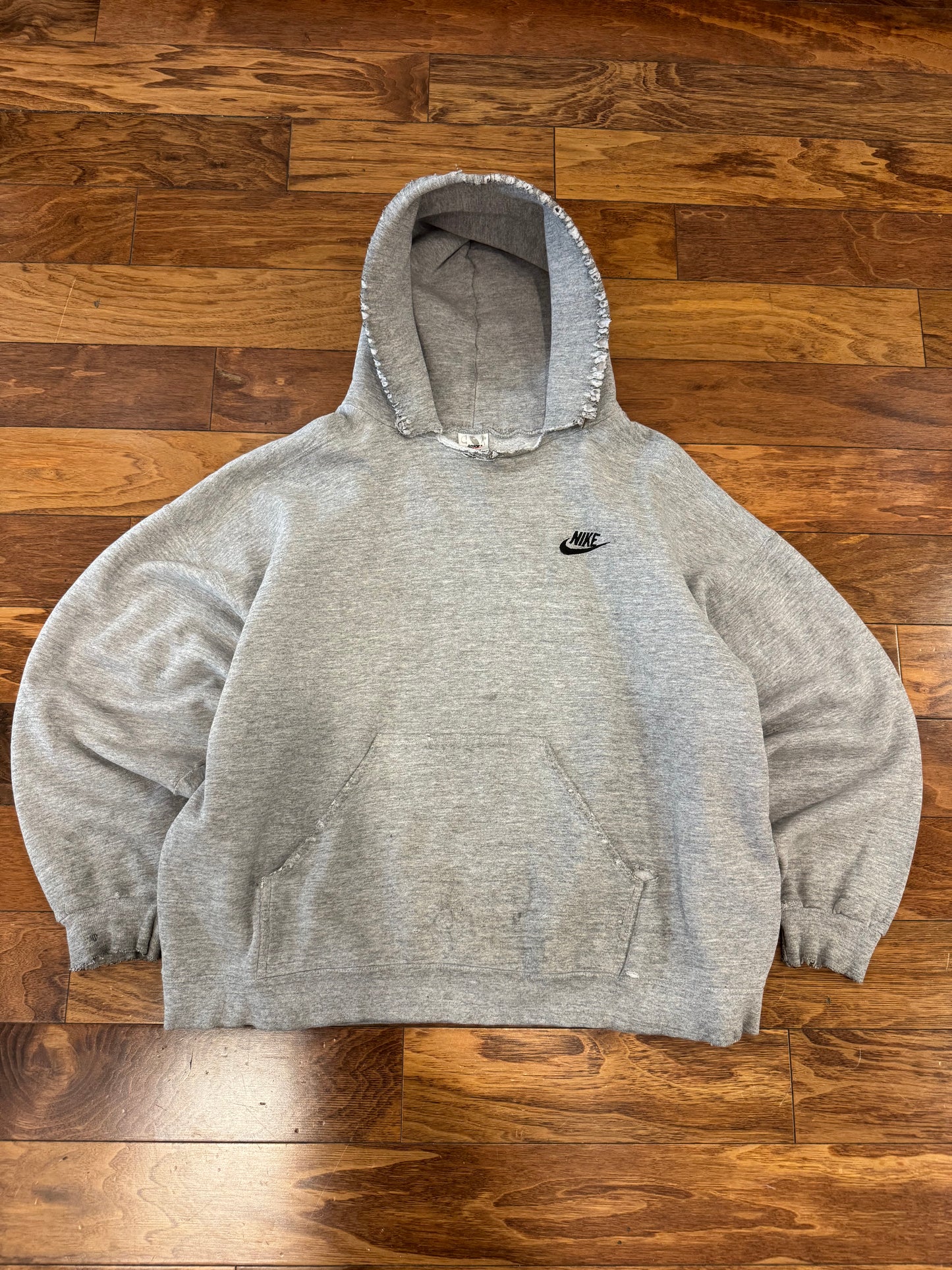 90s Nike Left Chest Swoosh Thrashed Hoodie (XL)