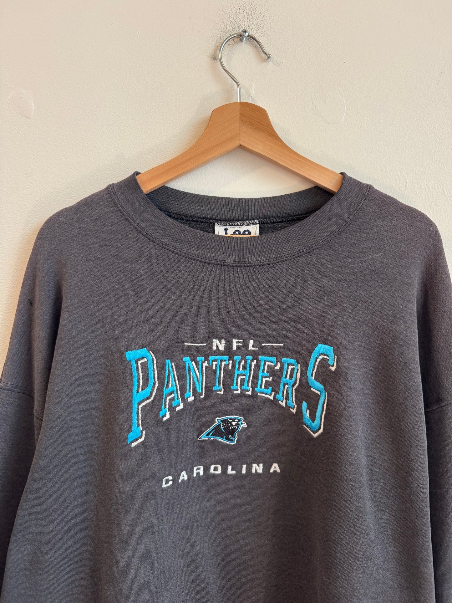 90s Carolina Panthers Embroidered Lee Sports Faded Crewneck (XL)