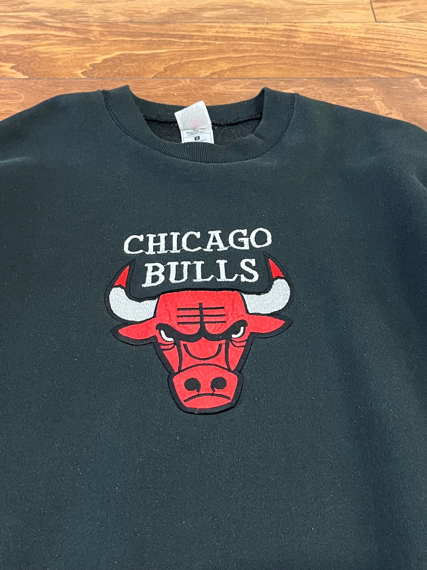 90s Chicago Bulls Essentials Vintage Embroidered Crewneck (L)