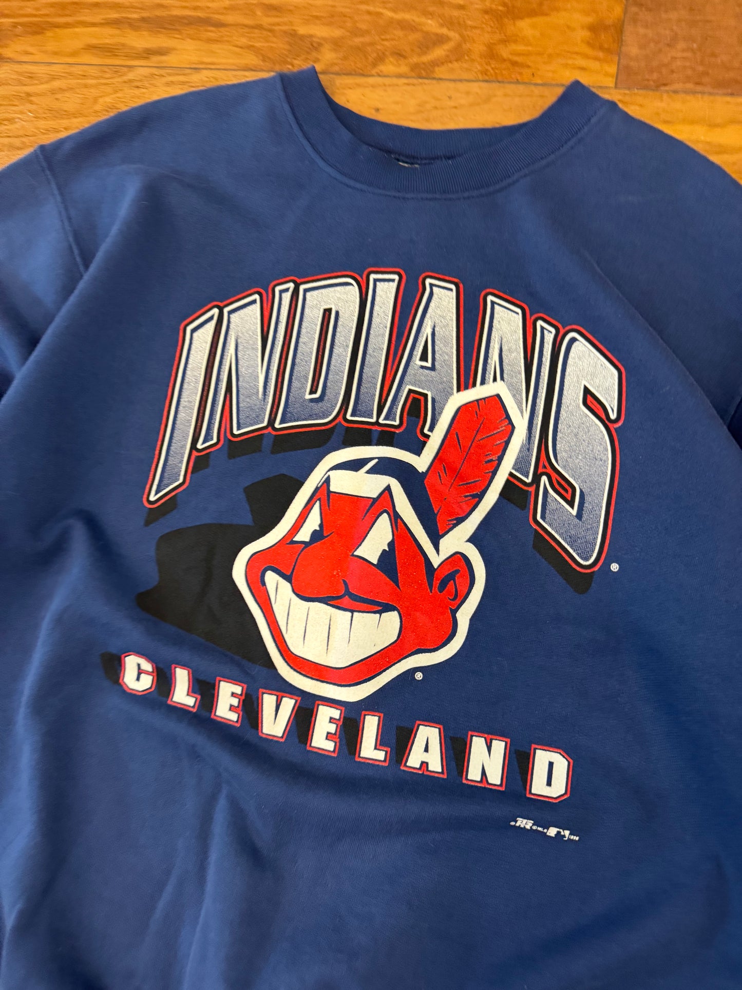 1996 Cleveland Indians Logo Team Rated Crewneck (XL)