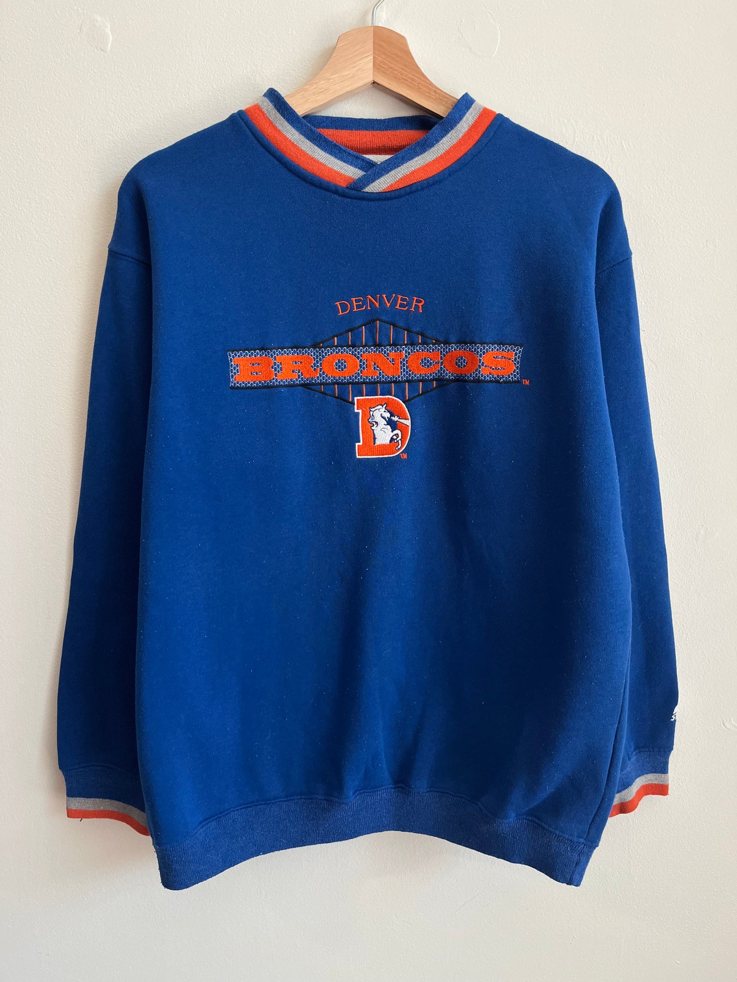 90s Denver Broncos NFL Starter Embroidered Crewneck (Youth XL)
