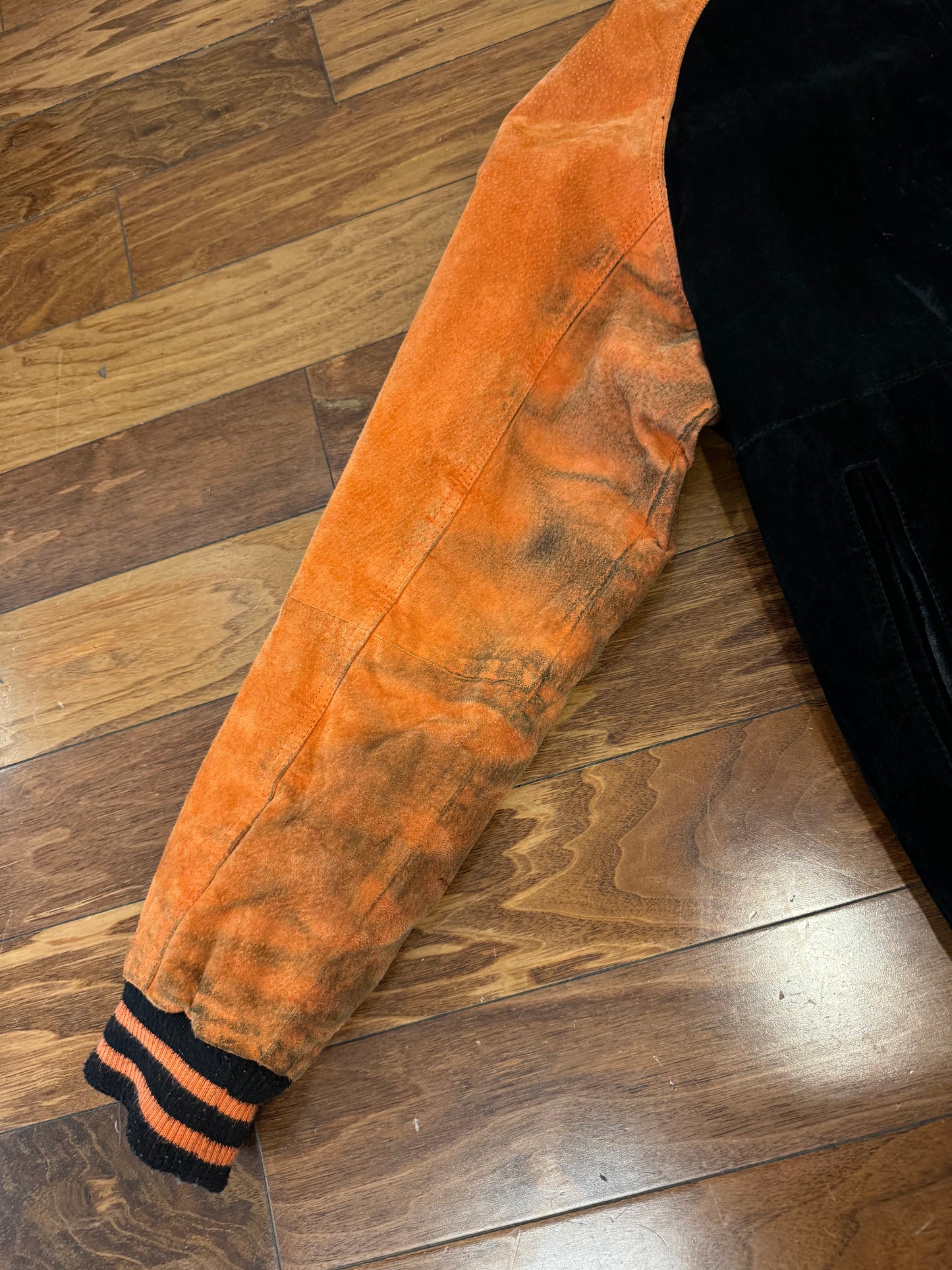 00s Philadelphia Flyers Vintage Suede Stained NHL Jacket (L)