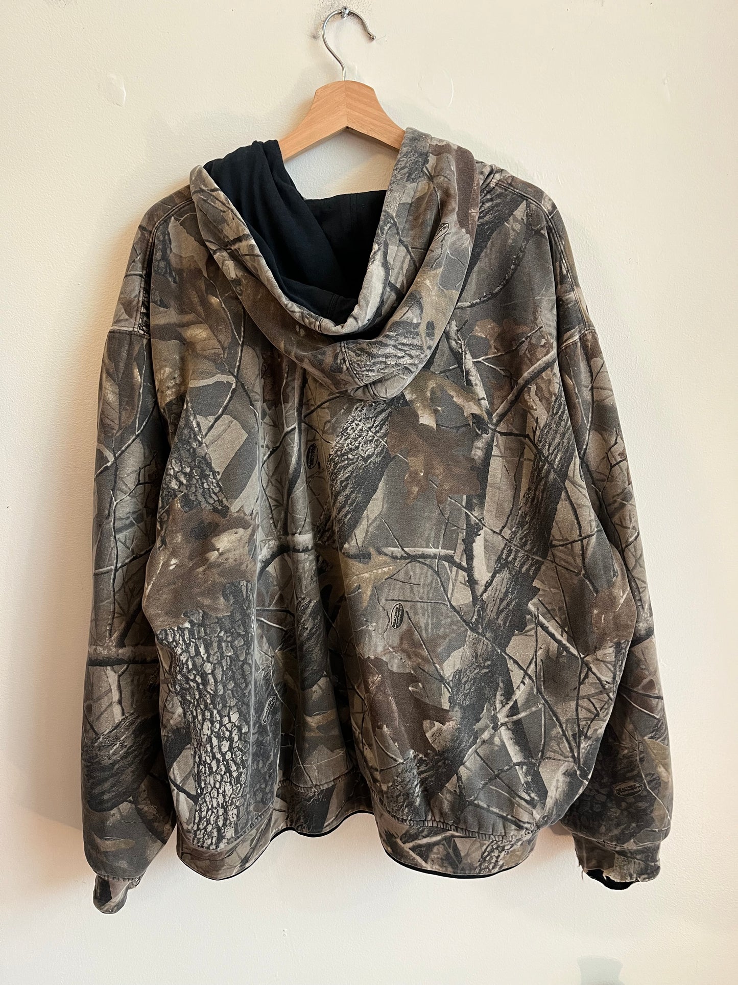 90s Winchester Camo Zip Up Hoodie (XXL)