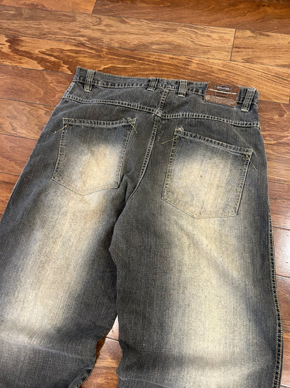 00s Evolution Baggy Faded Jeans (38 x 32)
