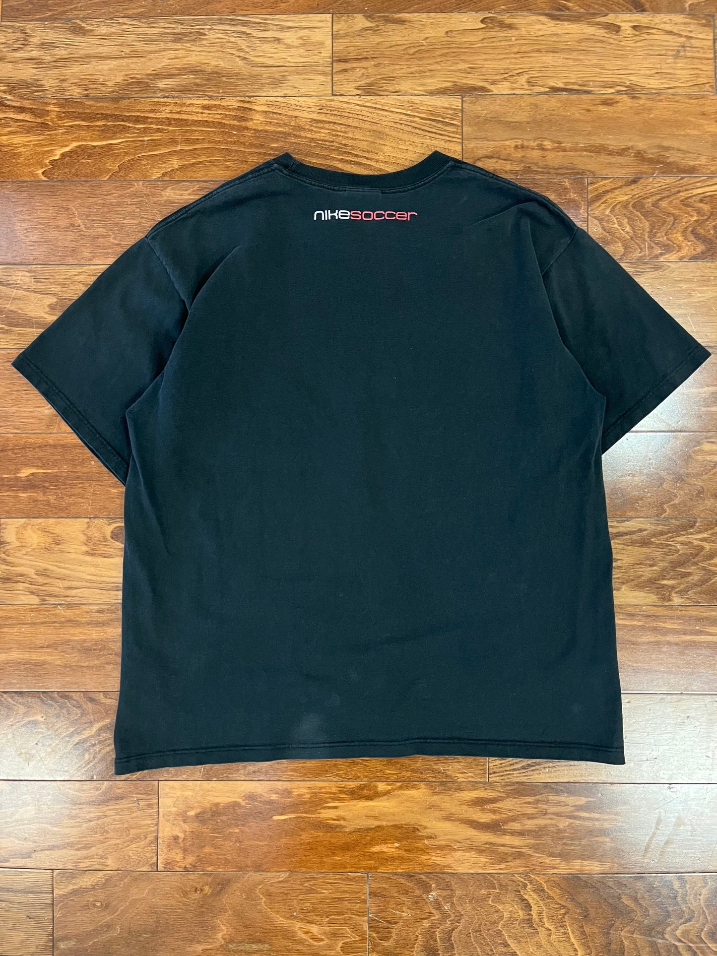 00s Nike Soccer Swoosh Black Tee (L)