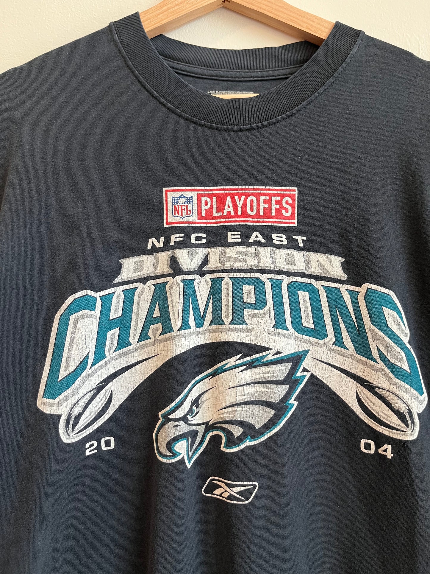 2004 Philadelphia Eagles NFC Champions Tee (L)