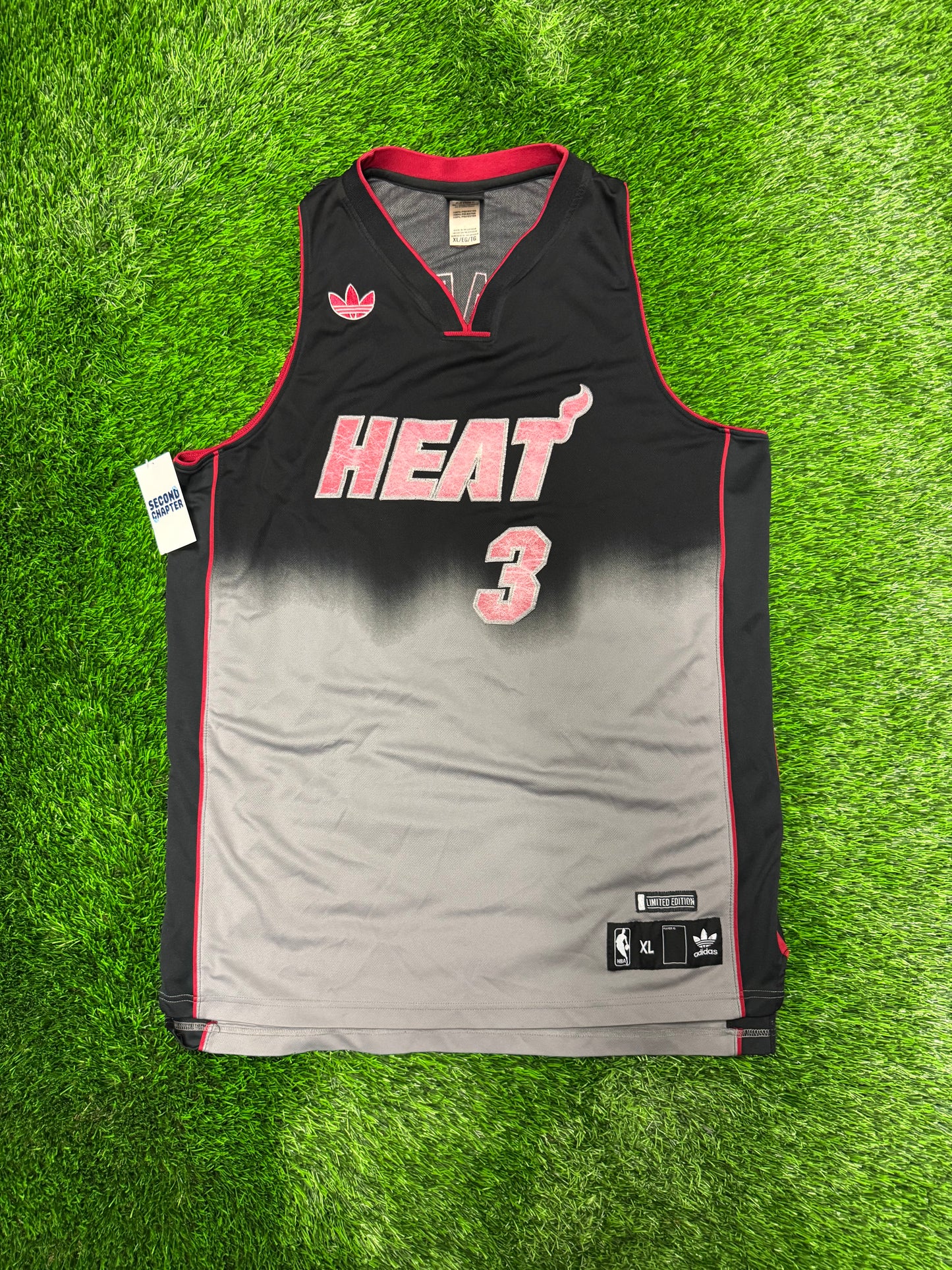 00s Miami Heat Adidas Limited Edition Dwayne Wade Fade Gradient NBA Jersey (XL)