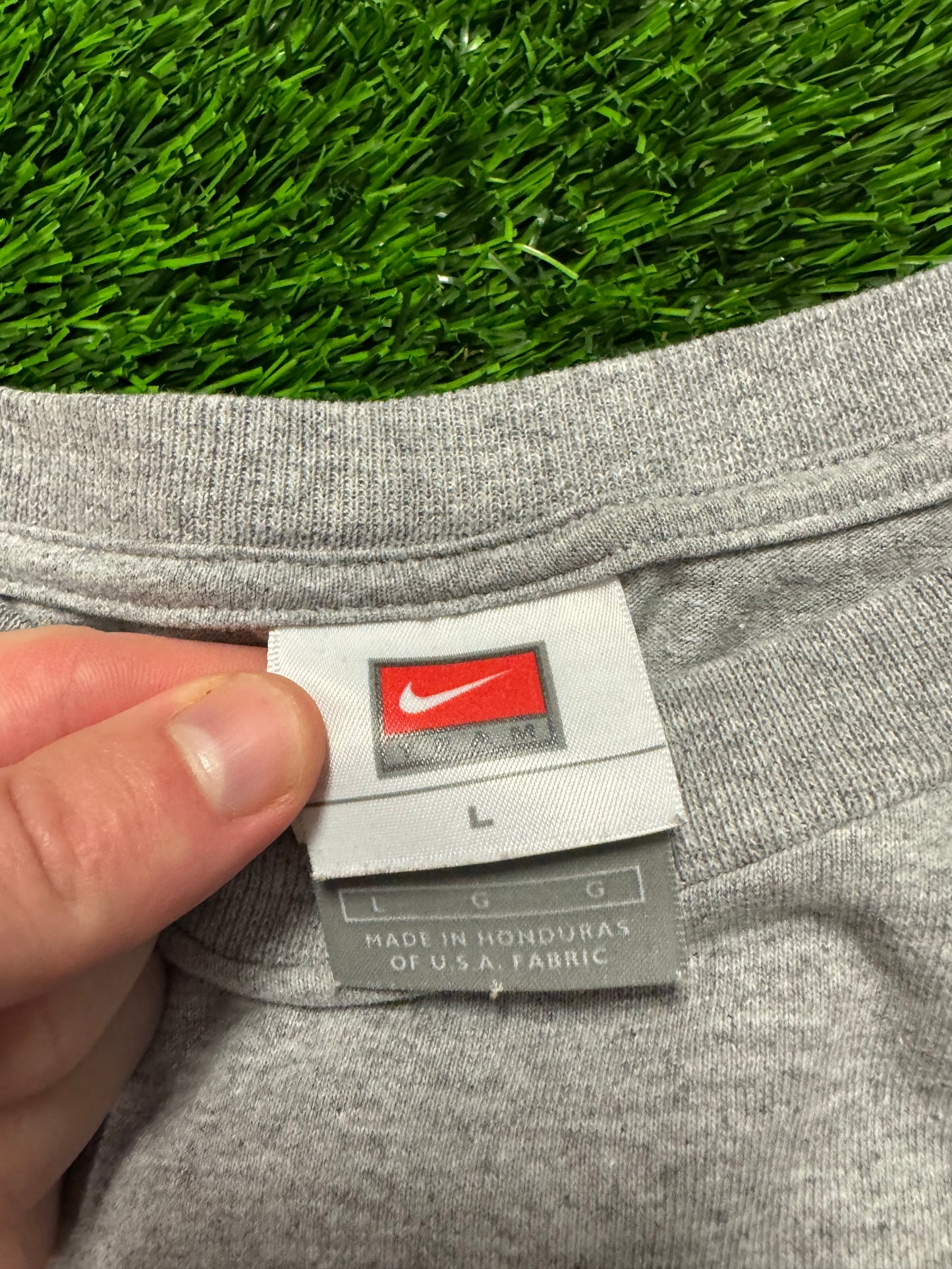 00s West Virginia University (WVU) Vintage Nike Center Swoosh Tee (L)