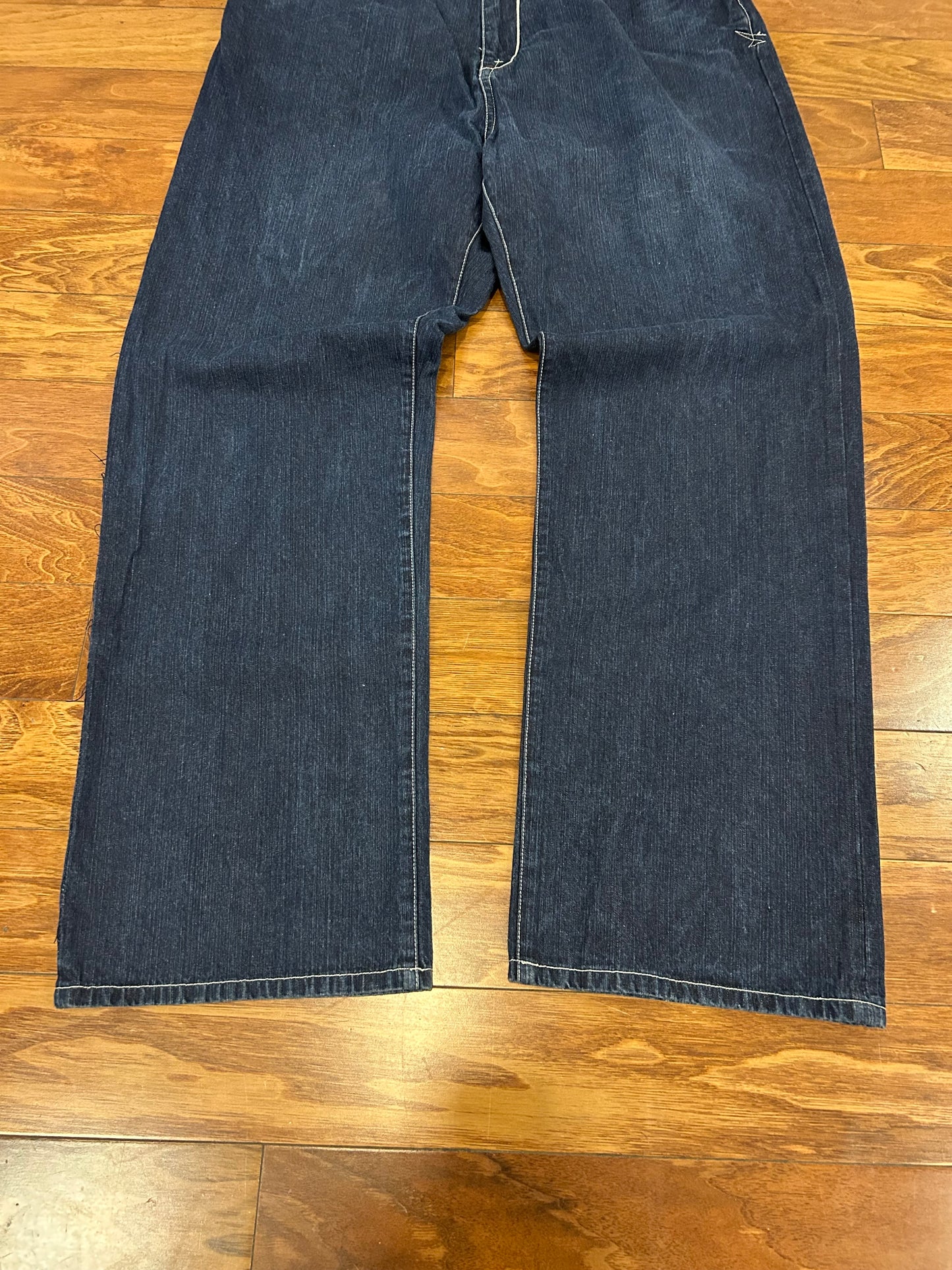 00s Akademiks Embroidered Baggy Dark Wash Jeans (40 x 34)