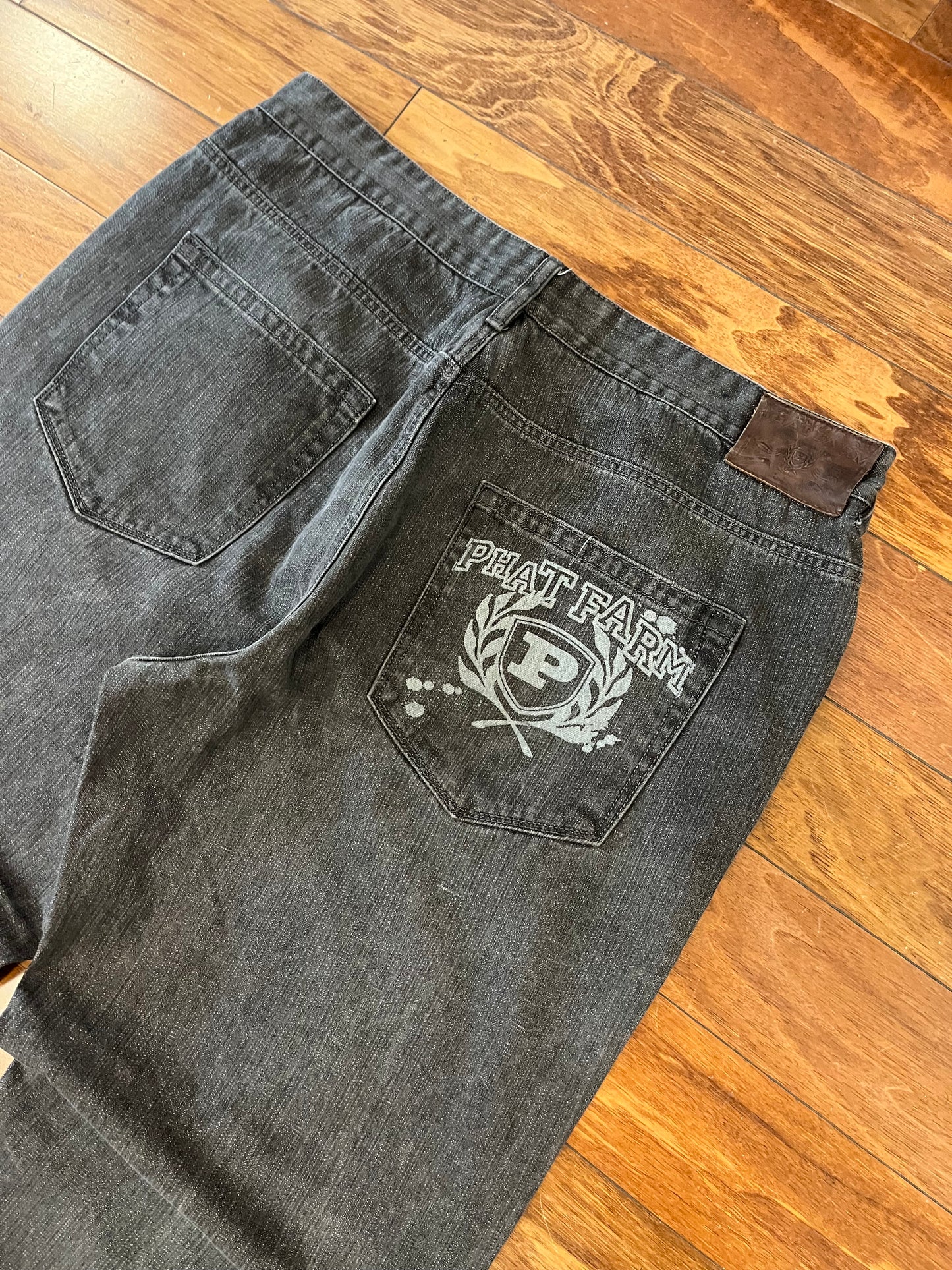 00s Phat Farm Black Baggy Jeans (40 x 32)