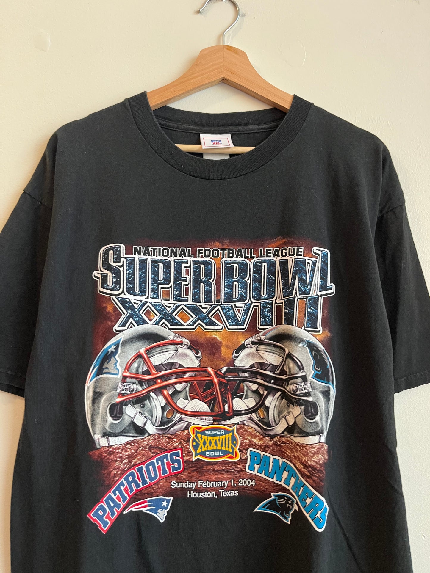 2004 Panther v Patriots Super Bowl Tee (XL)