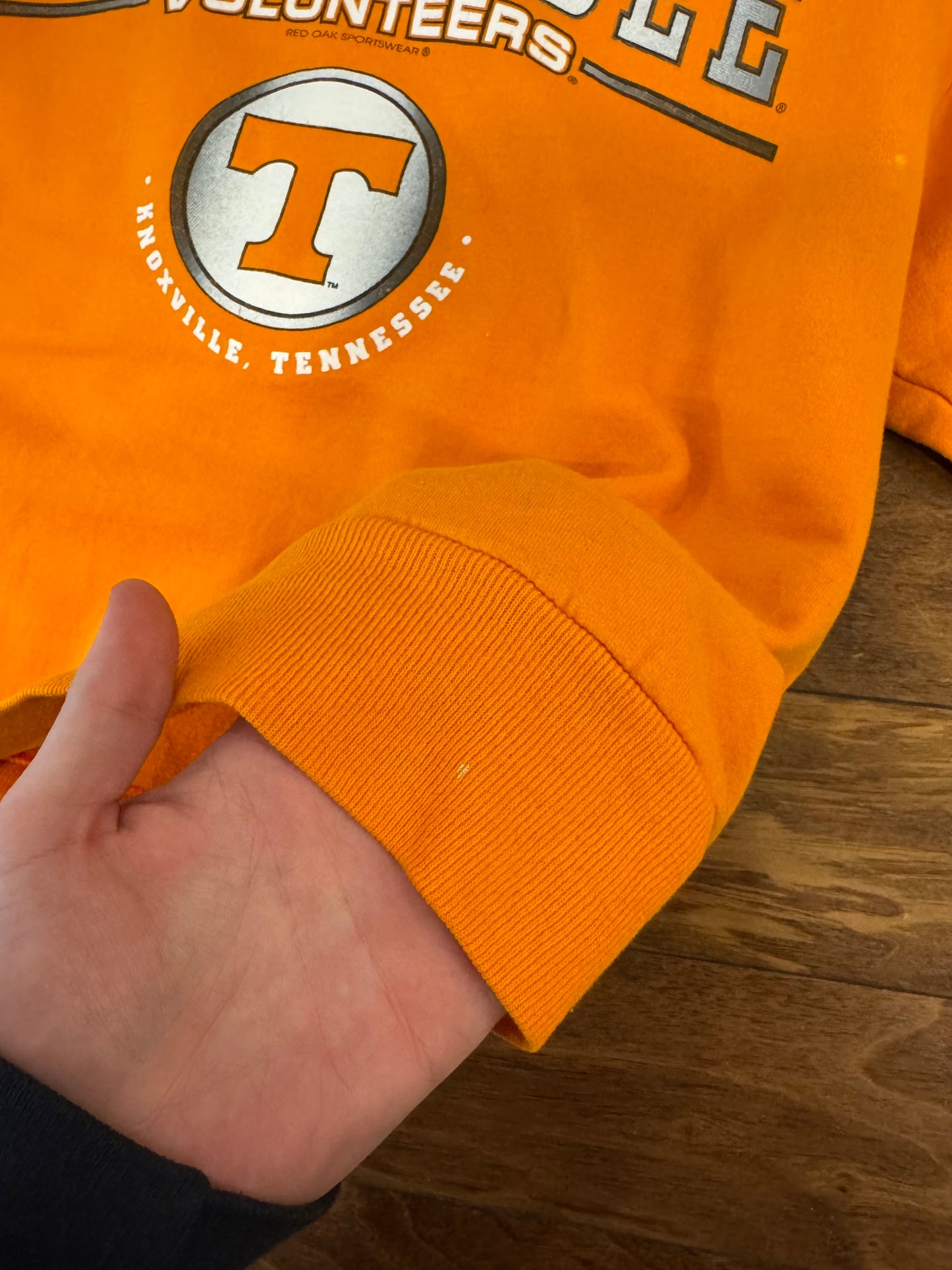 90s University of Tennessee Logo Spell Out Red Oak Vintage Crewneck (M)