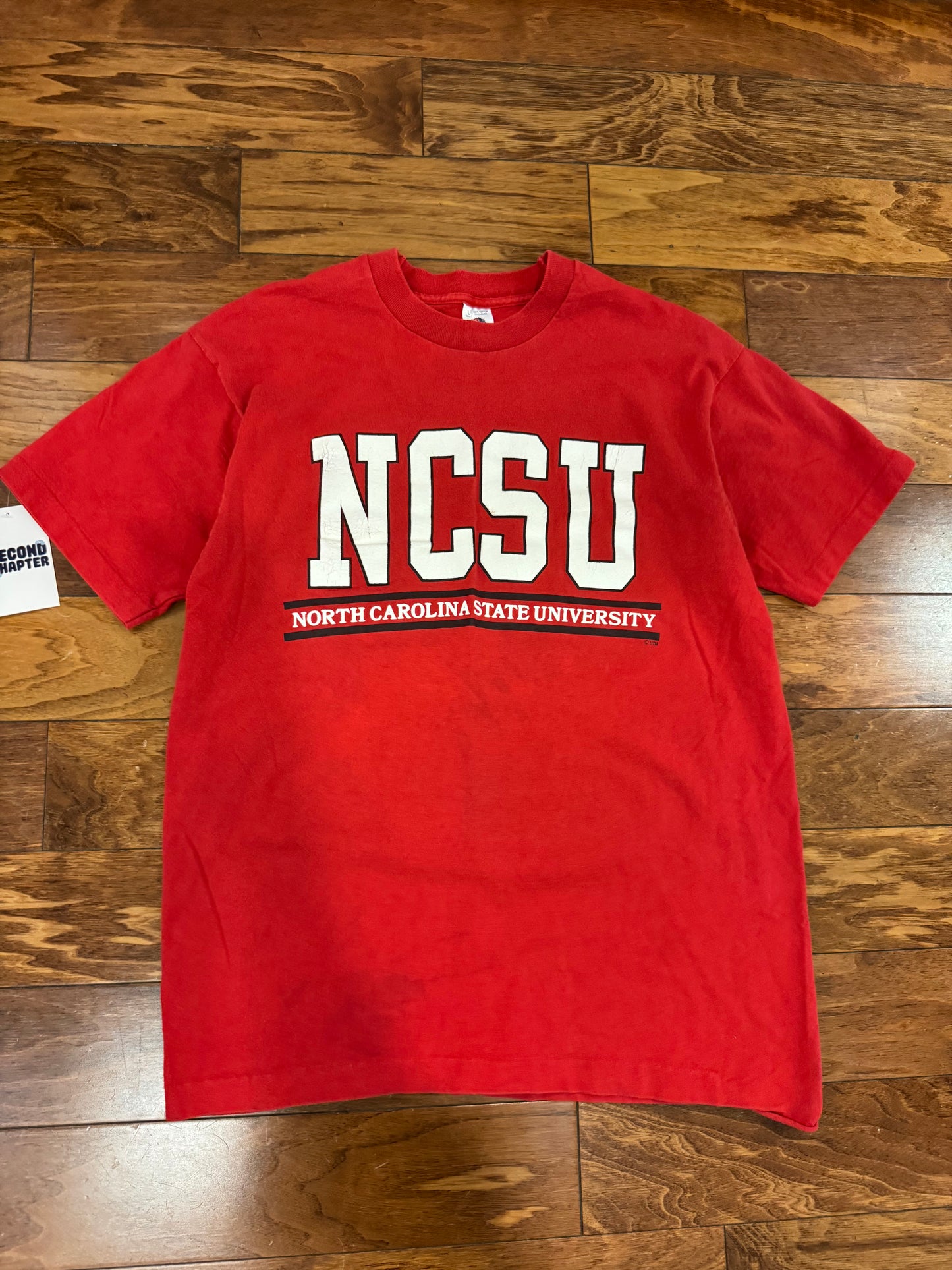 90s NC State (NCSU) Spell Out Vintage Tee (L)