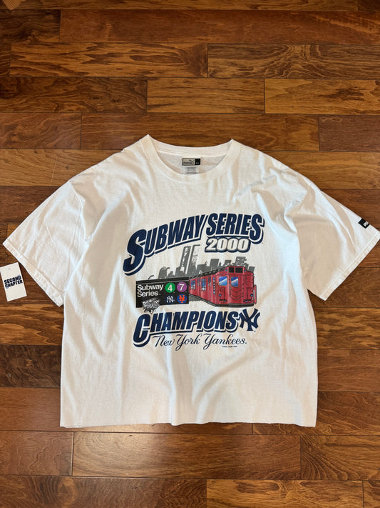 2000 New York Yankees Subway Series Vintage Puma MLB Cropped Tee (XL)