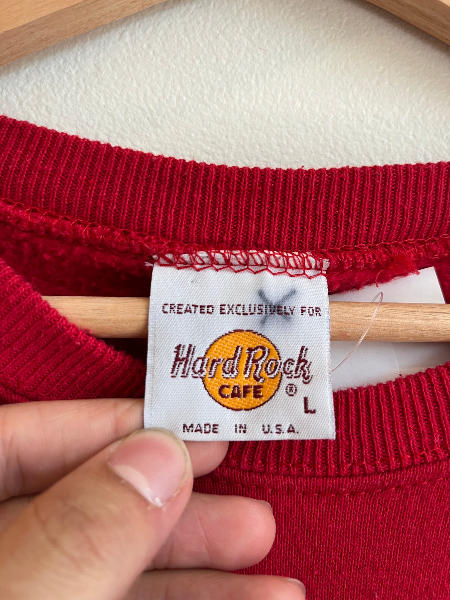 00s Hard Rock San Francisco Red Embroidered Crewneck (L)