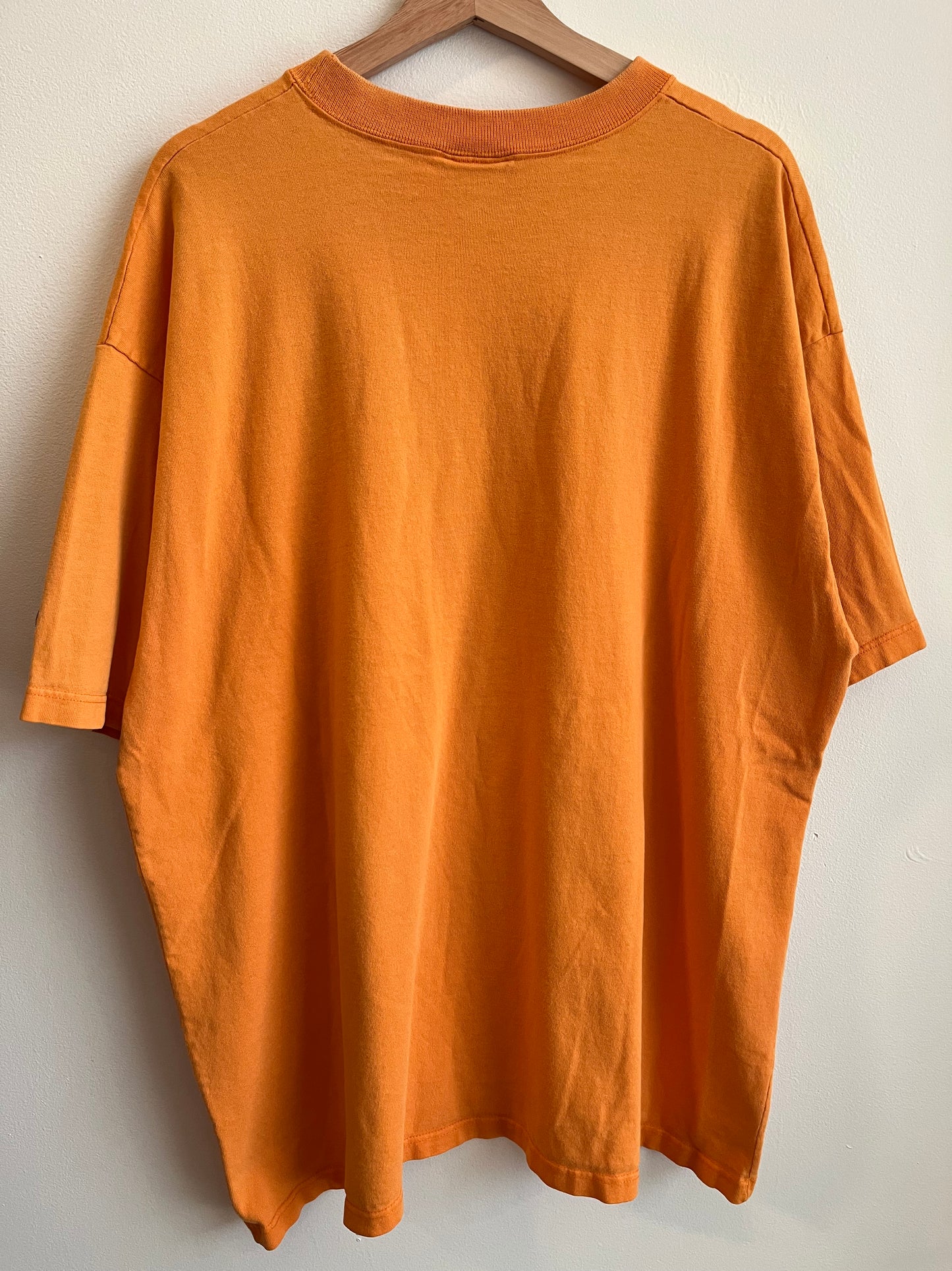 90s Tennessee Volunteers  Embroidered Essential Tee (XL)
