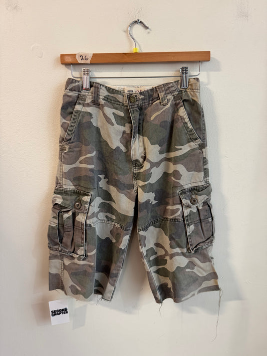 00s Faded Glory Faded Camo Shorts (26)