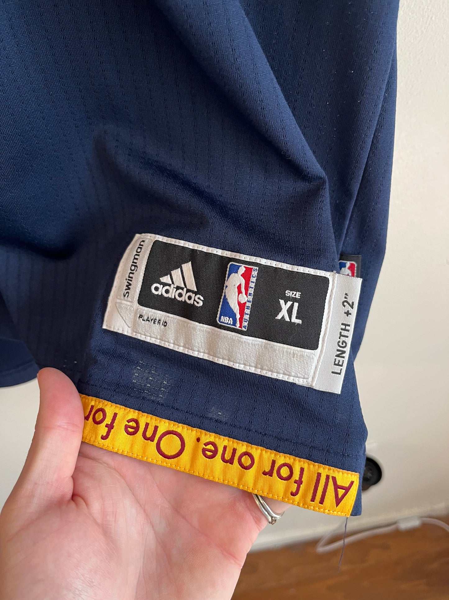 2016 Cleveland Cavaliers Lebron James Adidas Jersey (XL)