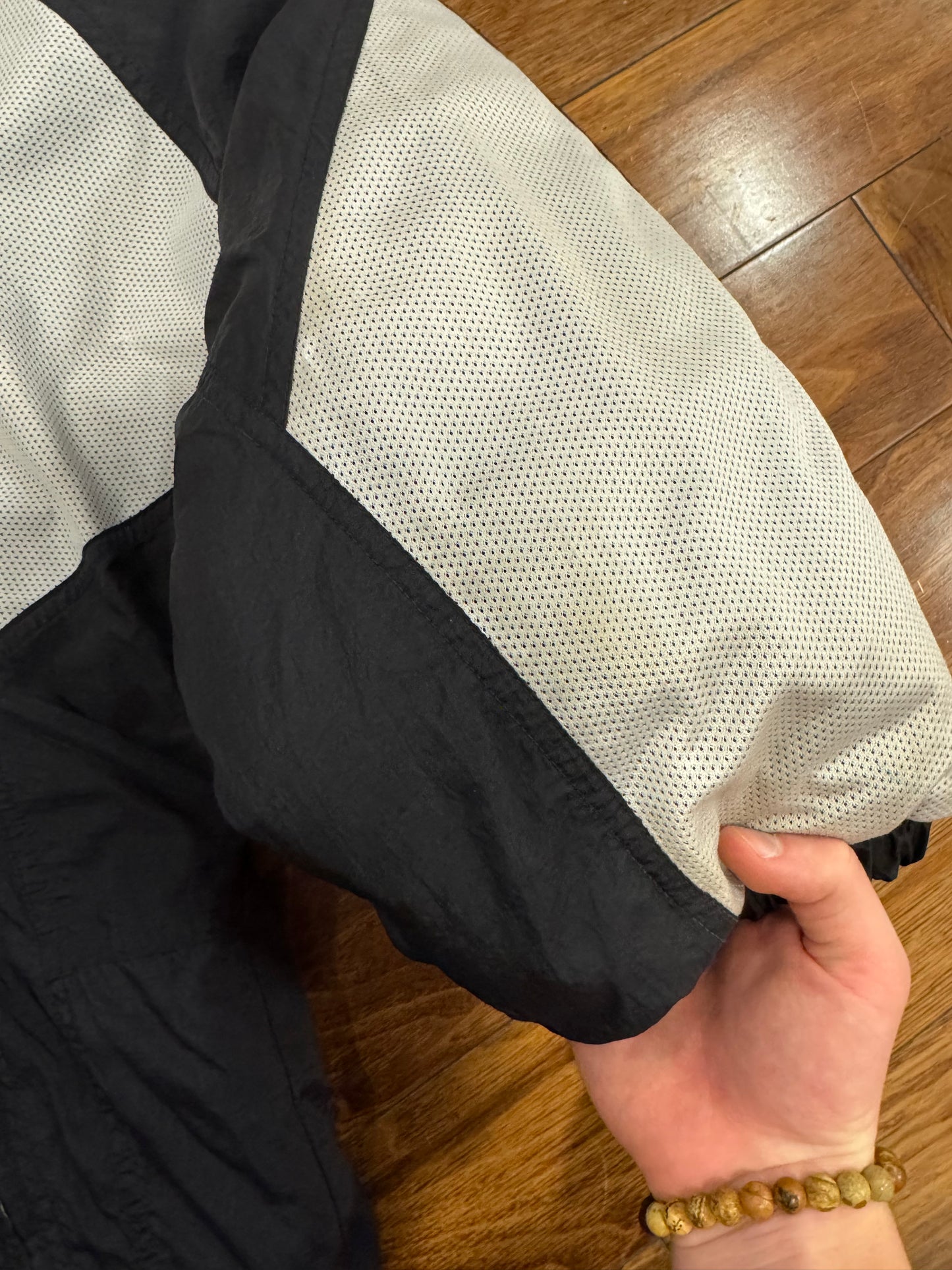 90s Nike Big Swoosh Puffer Jacket (L)