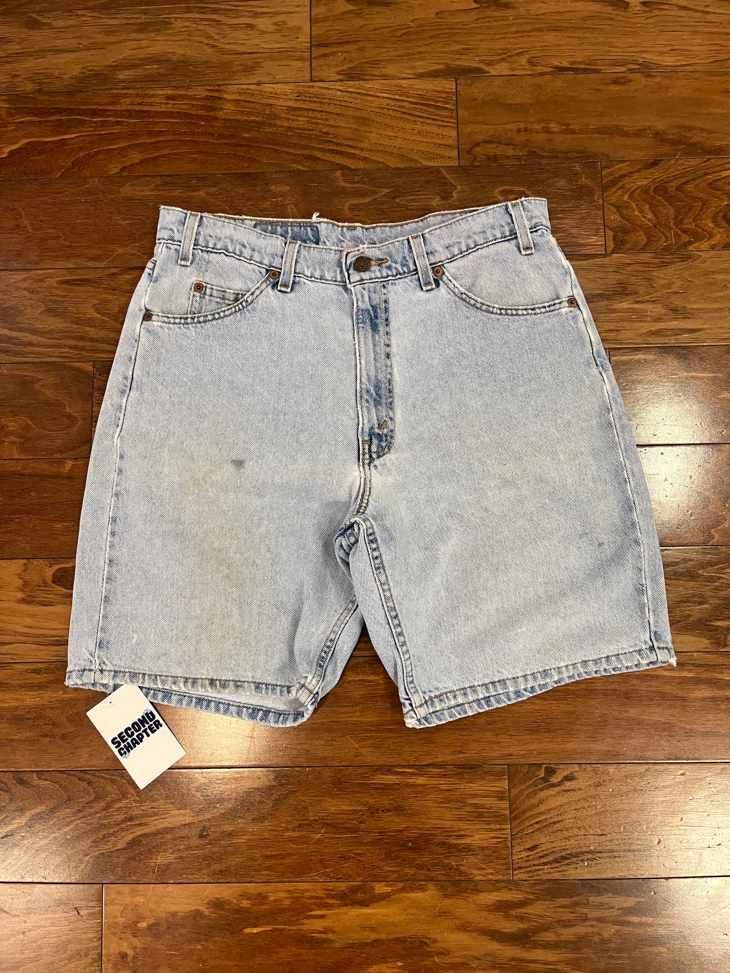 1996 Levi's 550 Light Blue Distressed Shorts (34)