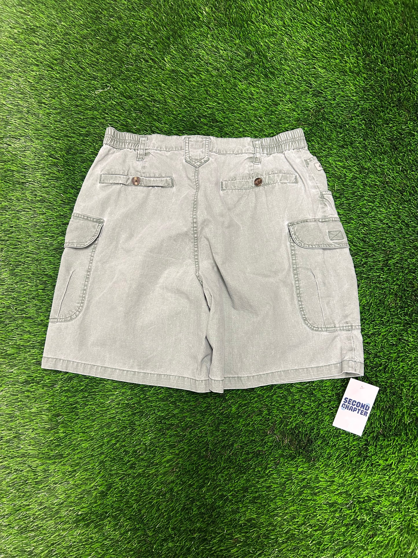 90s Columbia Olive Cargo Shorts (32)