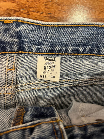 2001 Levi's 512 Mid Wash Shorts (33)