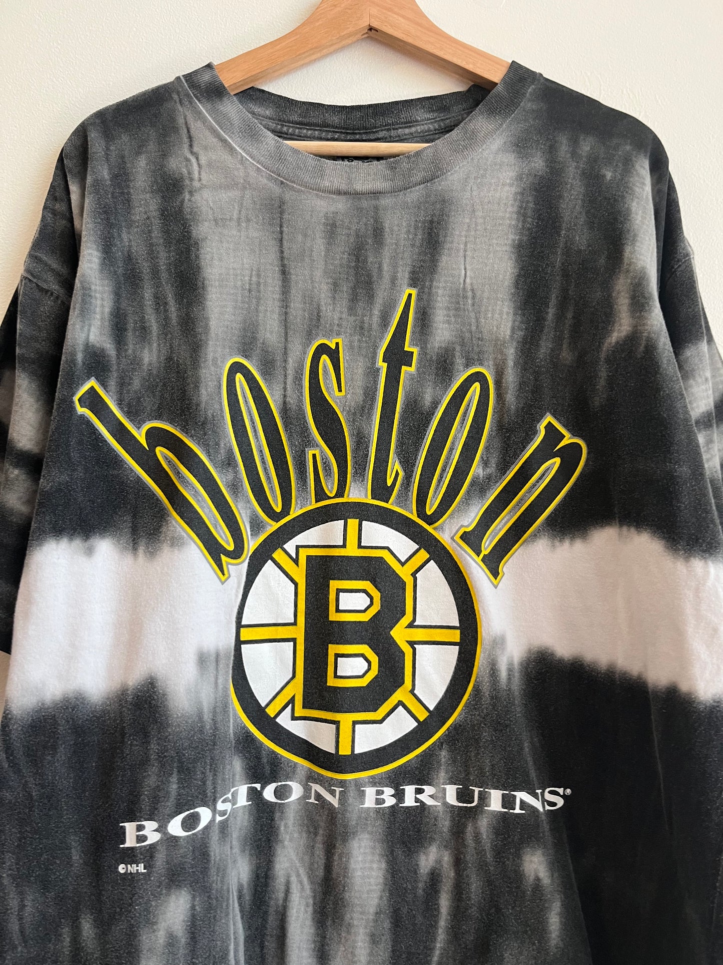 00s Boston Bruins Vintage Tie Dye NHL Cropped Tee (XL)