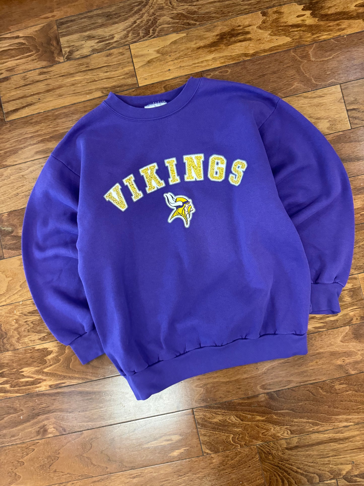90s Minnesota Vikings Logo Athletic Spell Out Vintage Crewneck (M)