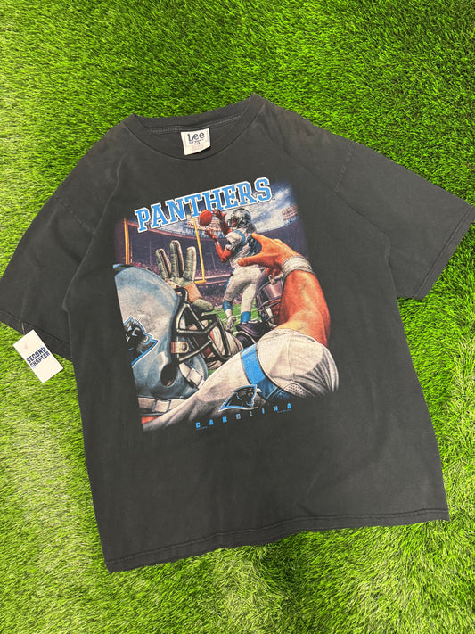 1997 Carolina Panthers Wide Receiver Graphic Tee (XL)