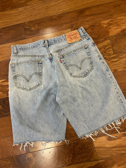 2005 Levi's 560 Blue Jean Shorts (34)